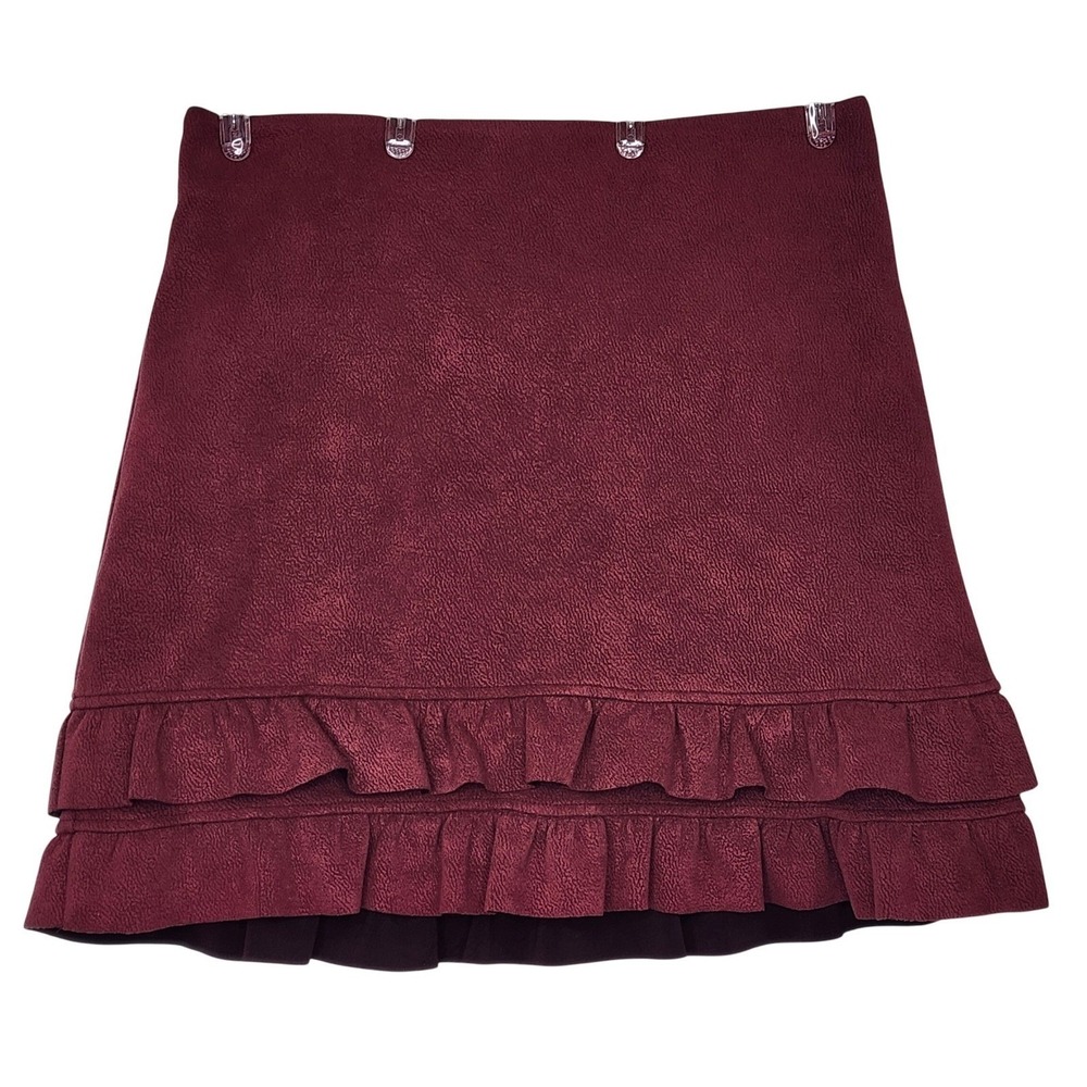 Honey Punch Burgundy Textured Ruffle Mini‎ Skirt Women's Size Medium EUC